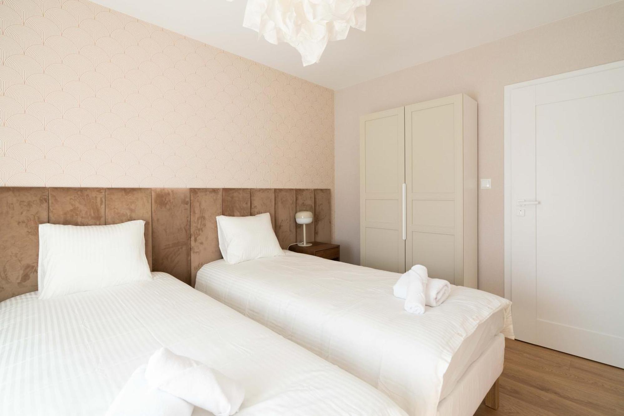 Aparthotel Weissa 7 Krakau Exterior foto