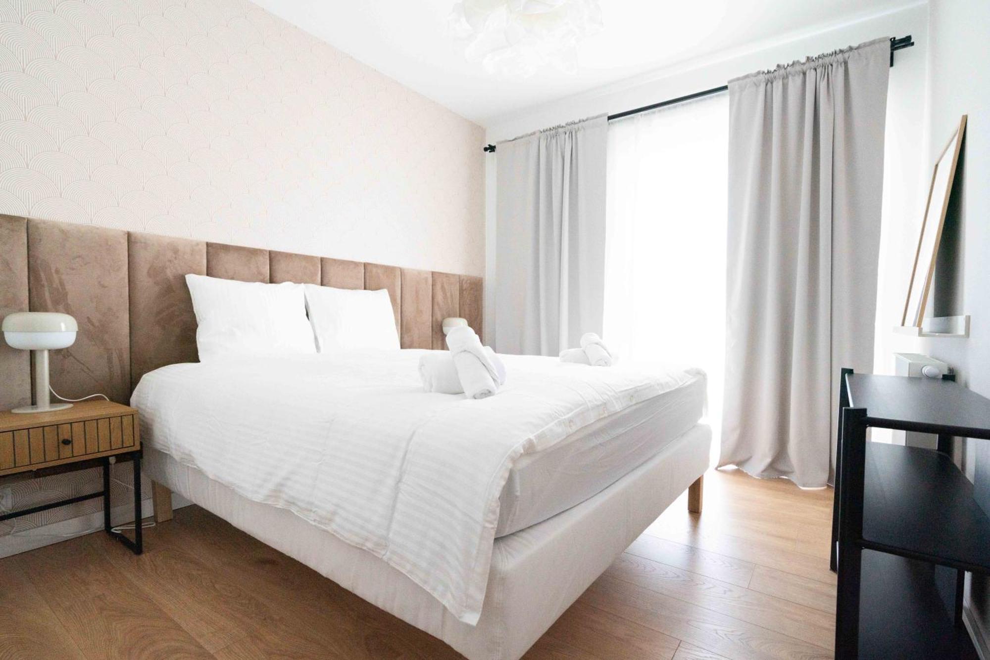 Aparthotel Weissa 7 Krakau Exterior foto