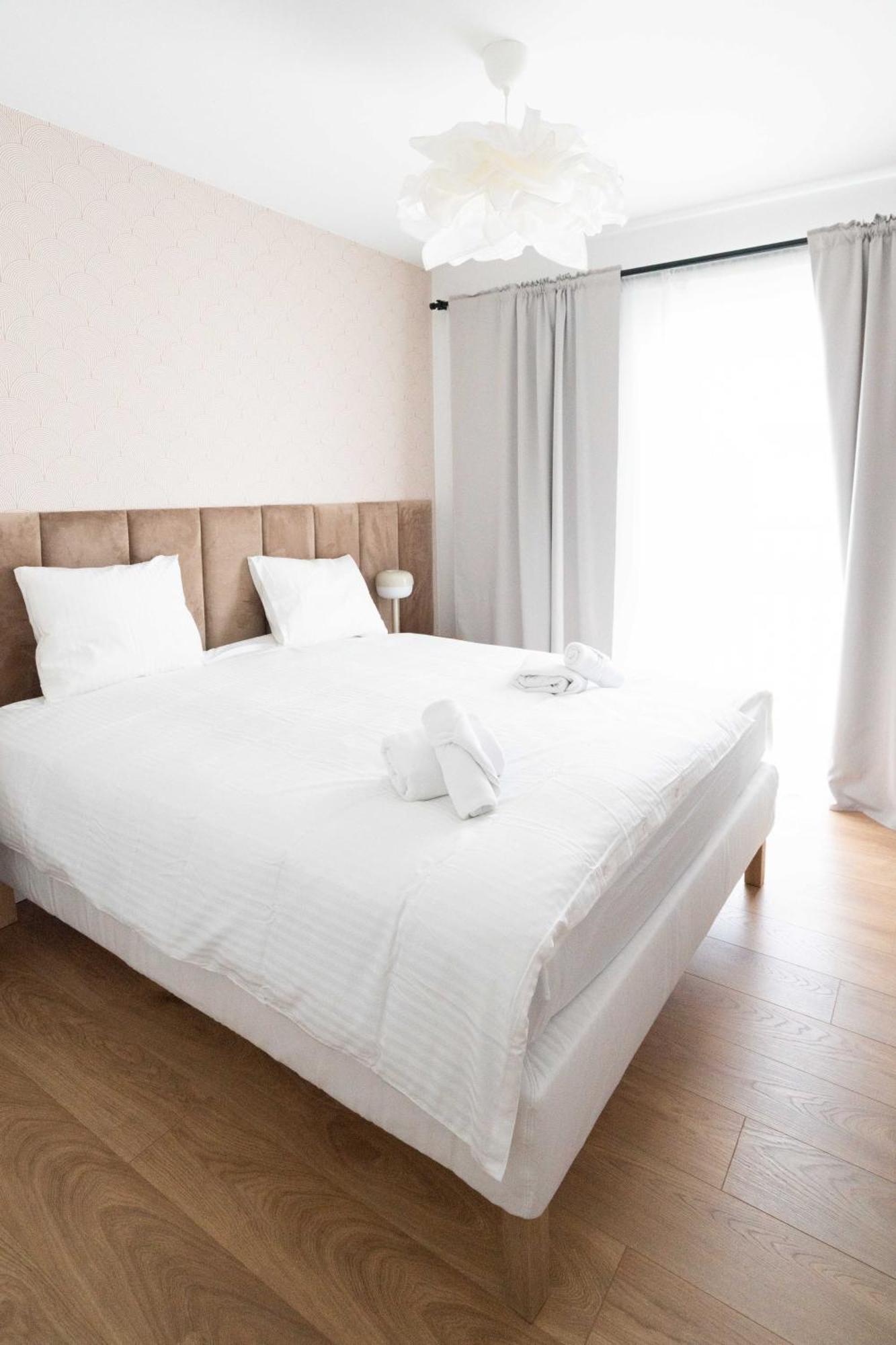 Aparthotel Weissa 7 Krakau Exterior foto